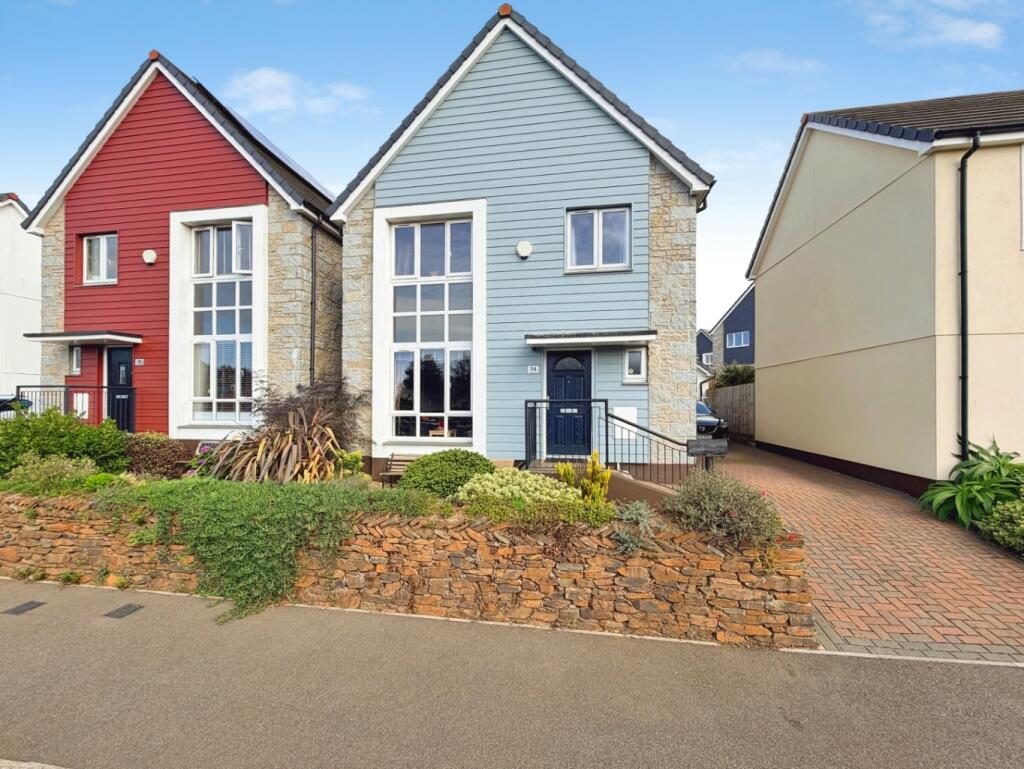 Property on Hidderley Park, TR14 0GH