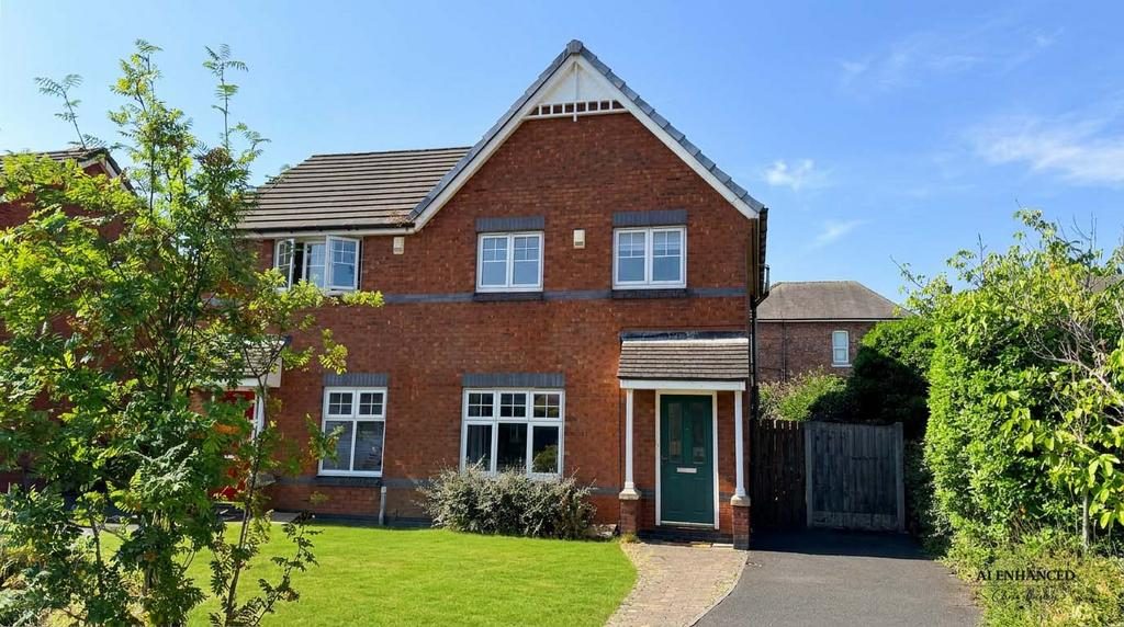 3 Bed House For Sale - PR8 6LS