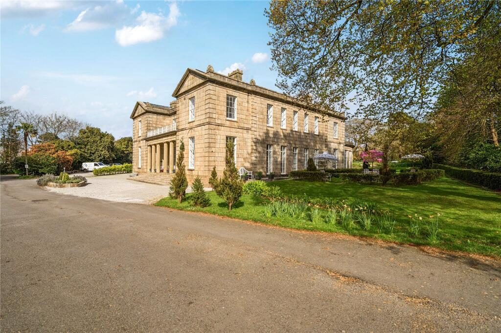 Property on Holman Park, TR14 8FE